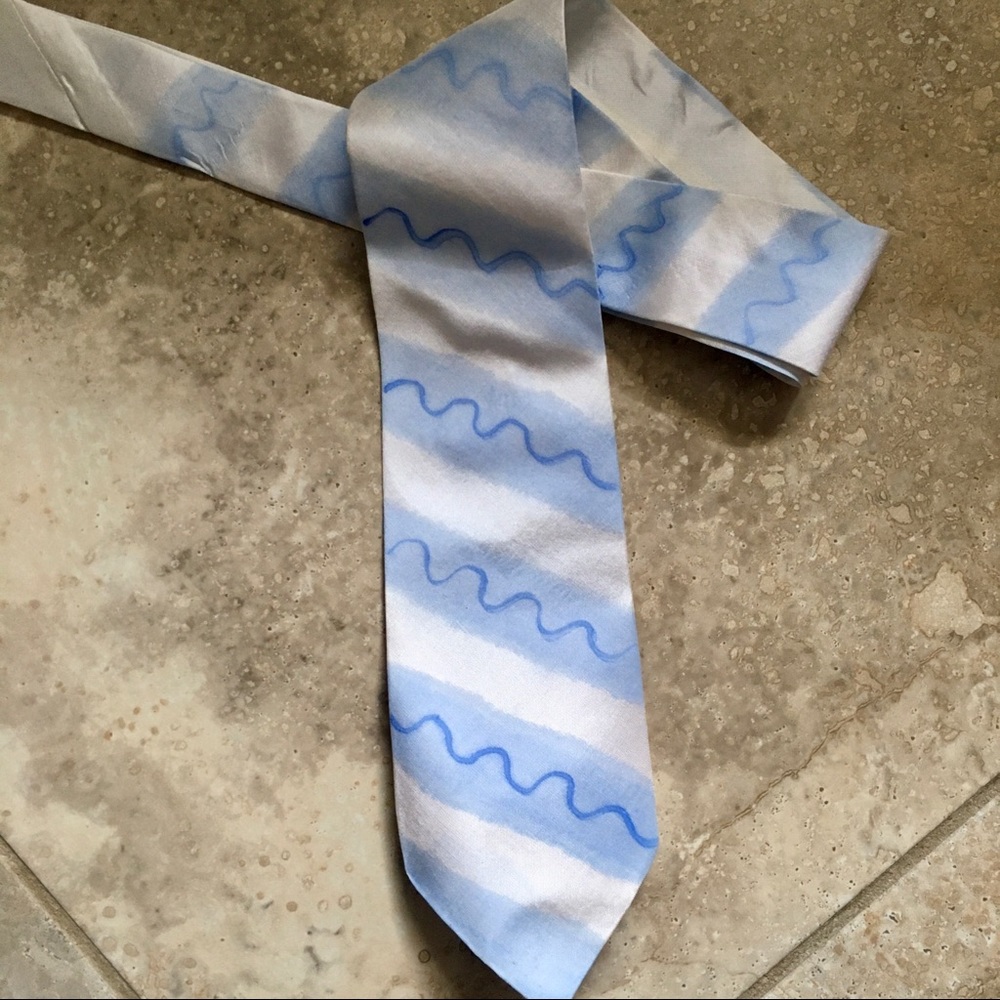 🆕 Hand-painted Silk Tie